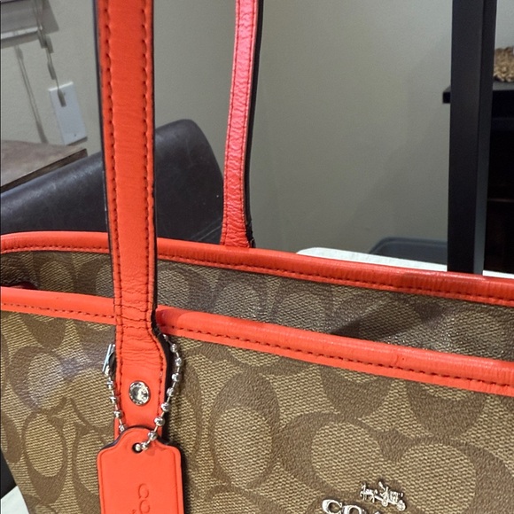 Coach Brown and Coral 🪸 Signature Tote Bag - Picture 6 of 16
